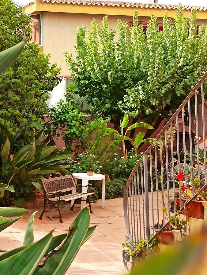 Affittacamere Ciro'S House Olbia Guest house