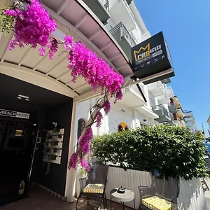 https://hotel-regina-lido-di-jesolo.hotelslidodijesolo.com